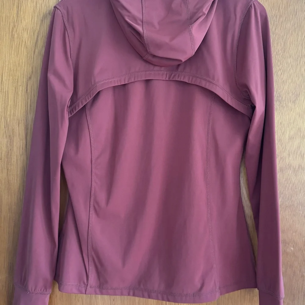 Kimes Ranch Women's lightweight Jacket in Burnt Orange or Rust - Picture 5 of 5